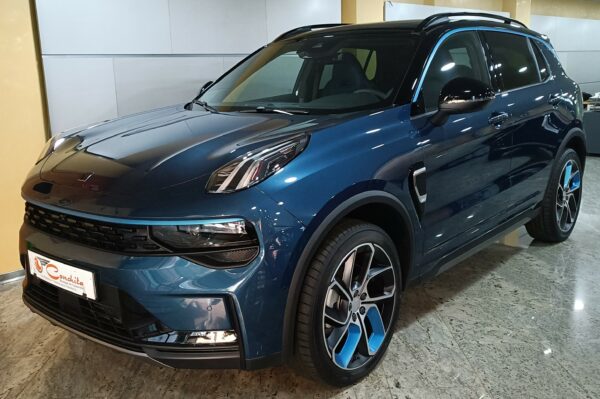 LINK&CO 01 1.5 PHEV